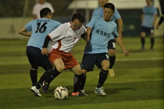 东契奇35+11+11独行侠胜热火 KD35分太阳擒龙